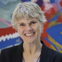 Heather McKay headshot